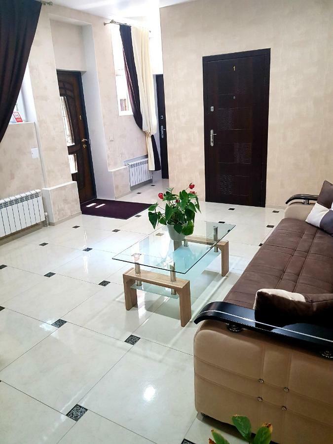 Mini Otel Cozy Patio Odessa Eksteriør billede